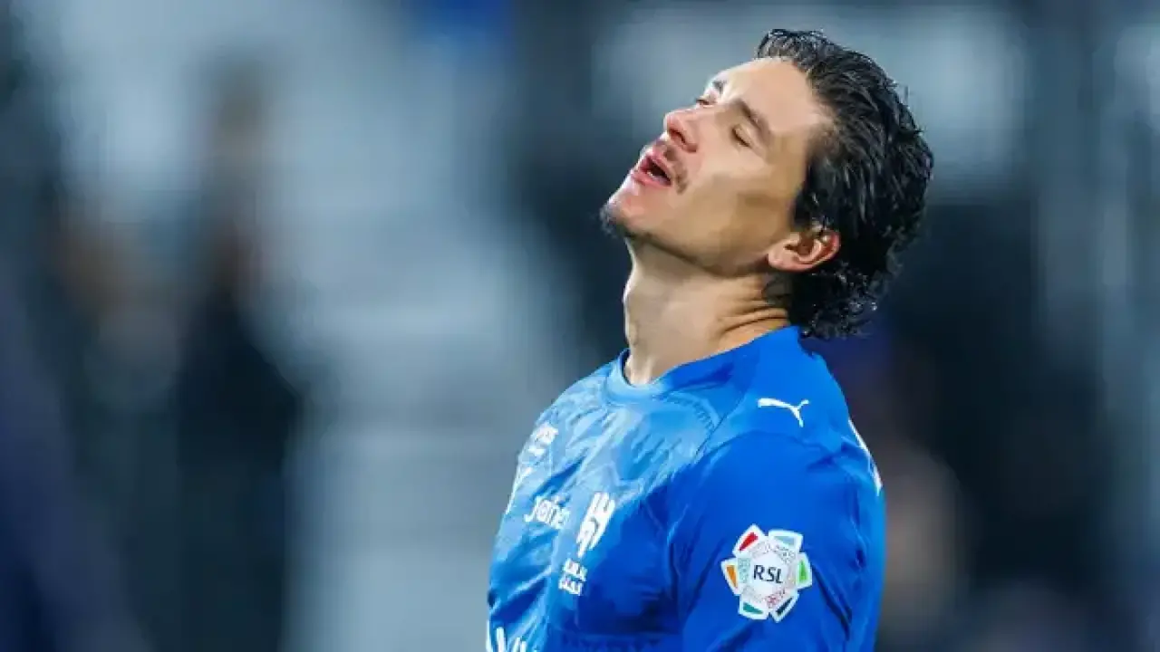تلاعب الهلال يفتح عليه النيران بسبب داروين نوميز ونجم نيوم يطلق تصريحات نارية